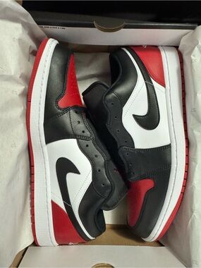 Air Jordan 1 Low Bred Toe 2.0 Nike Size 13 New